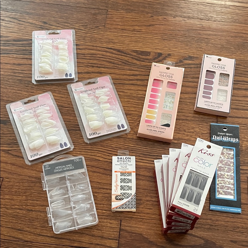 Nail Strips & Nail Set